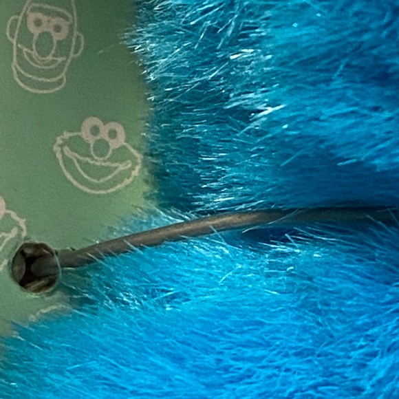 90s Tickle Me TALKING Cookie Monster
Tyco Sesame Street 1997 plush AS IS case - Picture 10 of 15